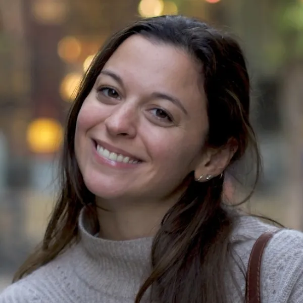 Dara Bernstein portrait