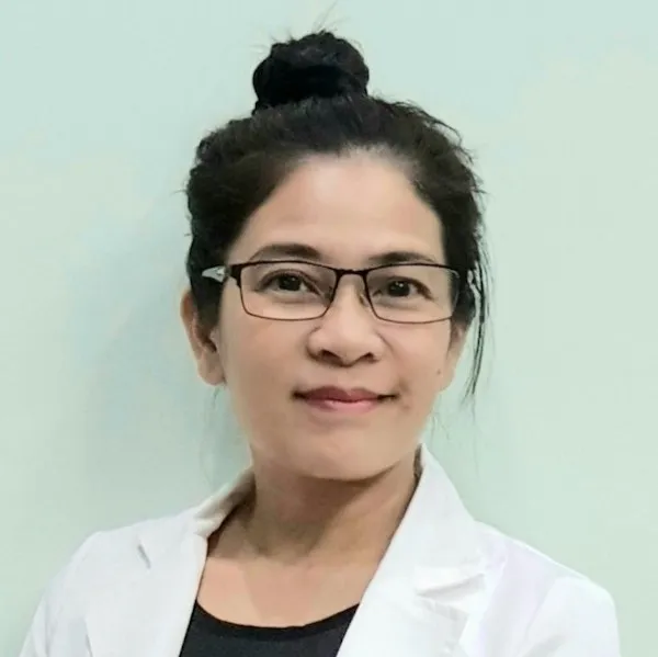Hue Tran portrait